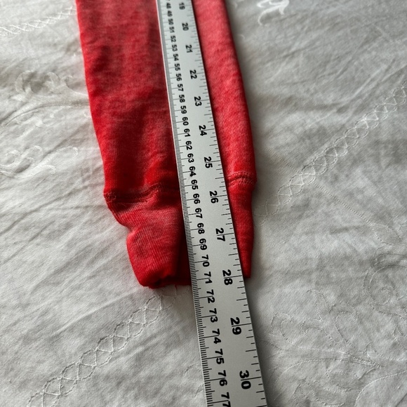 NBA Women's Red Detroit Pistons Retro Logo Long‎ Sleeve Fleece Sweatshirt Small - Picture 10 of 14